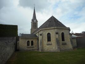 Vue arrière église Saint Médard Pontavert